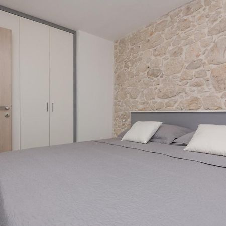 Apartmani Mustaca Dvori بريفلاكا المظهر الخارجي الصورة