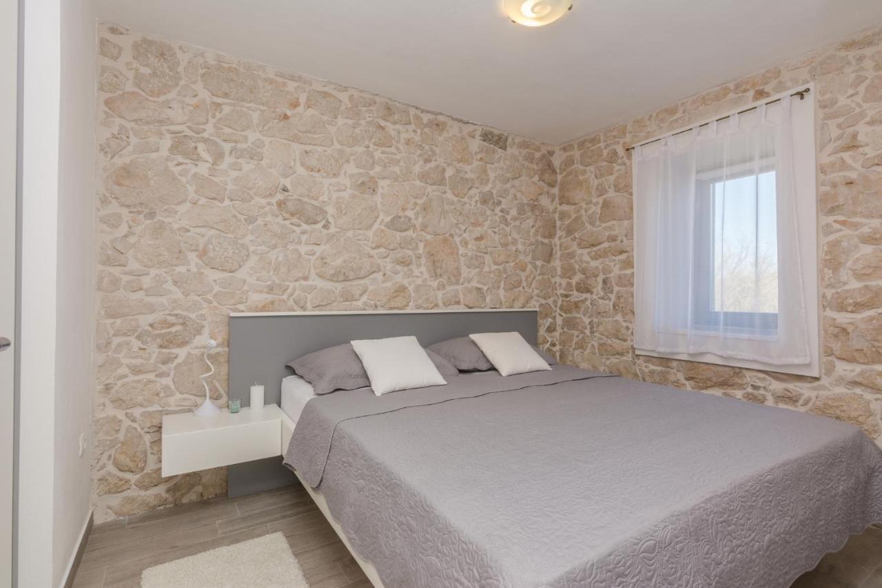 Apartmani Mustaca Dvori بريفلاكا المظهر الخارجي الصورة
