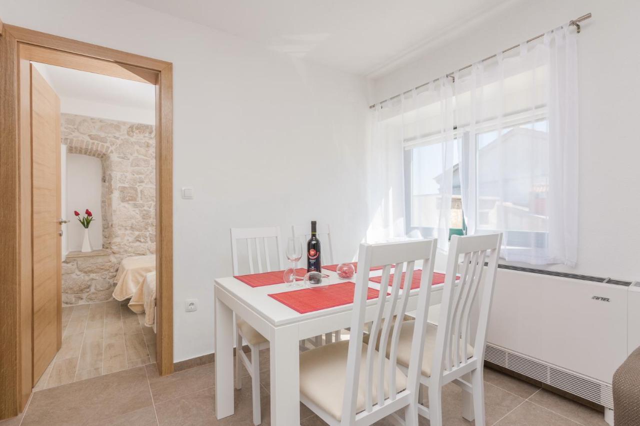 Apartmani Mustaca Dvori بريفلاكا المظهر الخارجي الصورة