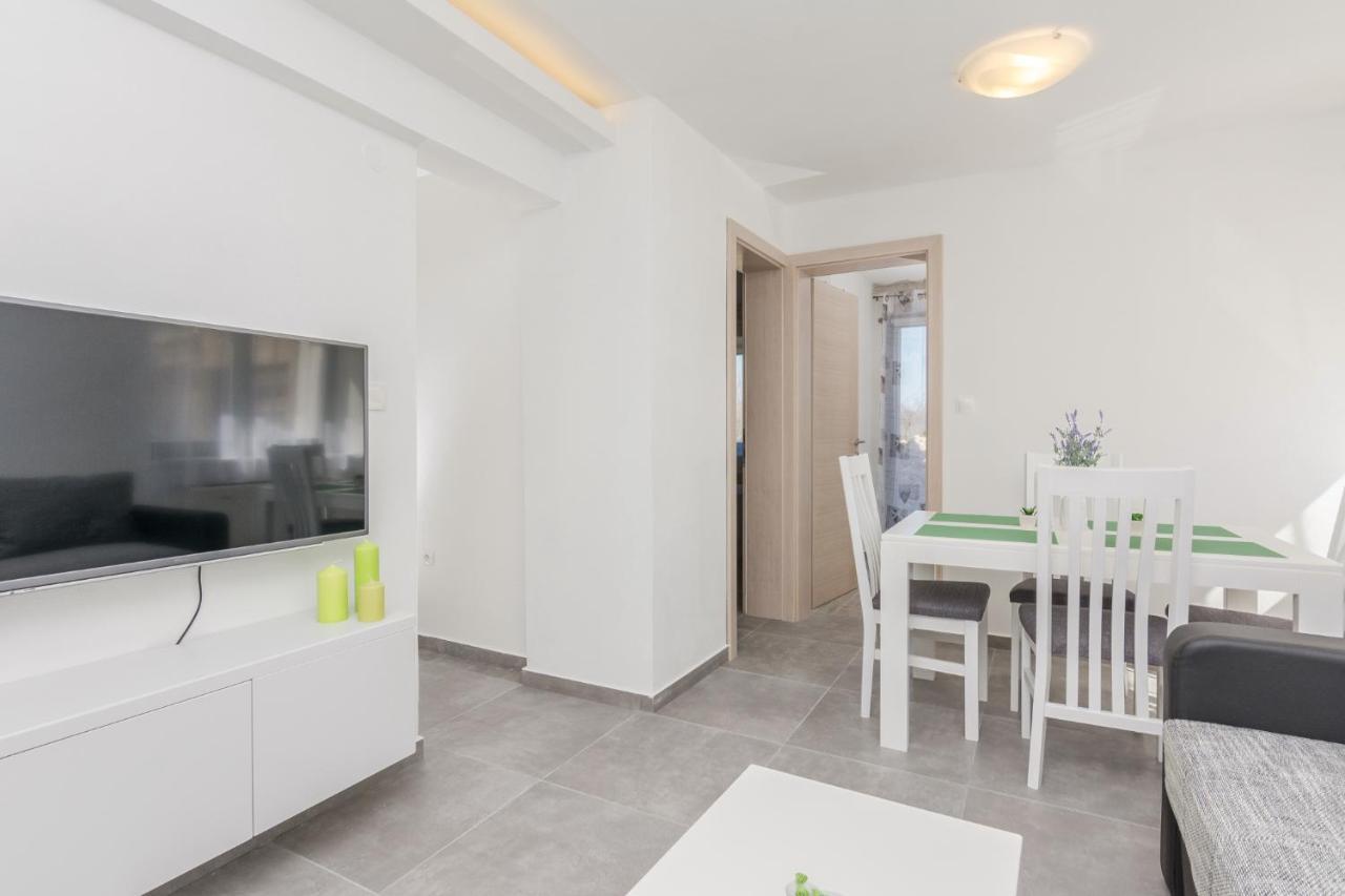 Apartmani Mustaca Dvori بريفلاكا المظهر الخارجي الصورة
