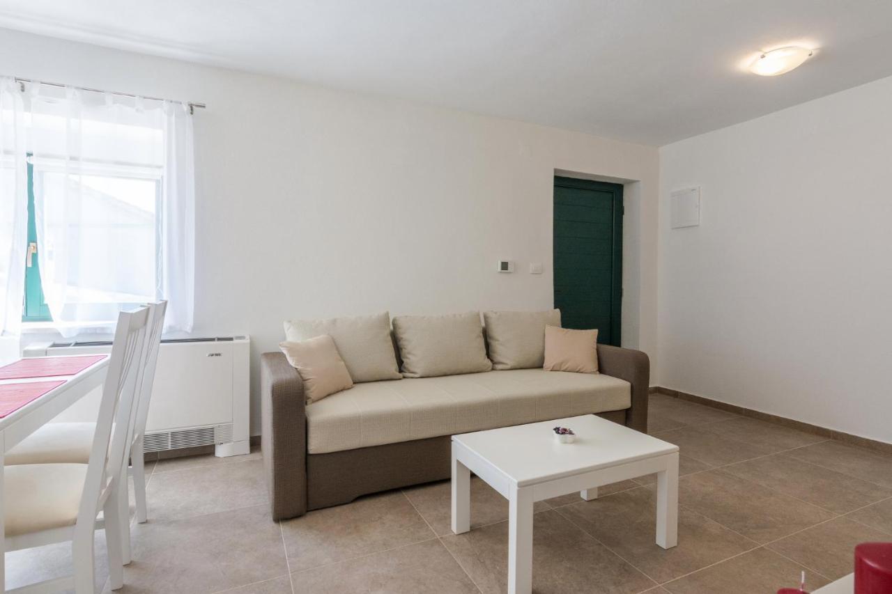 Apartmani Mustaca Dvori بريفلاكا المظهر الخارجي الصورة
