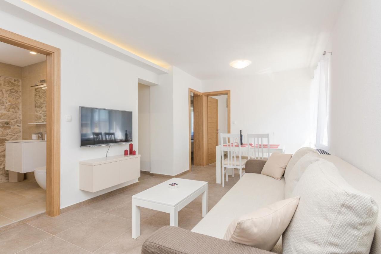 Apartmani Mustaca Dvori بريفلاكا المظهر الخارجي الصورة