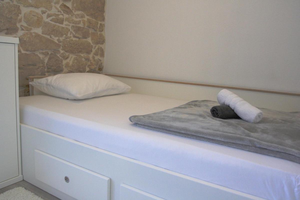 Apartmani Mustaca Dvori بريفلاكا المظهر الخارجي الصورة