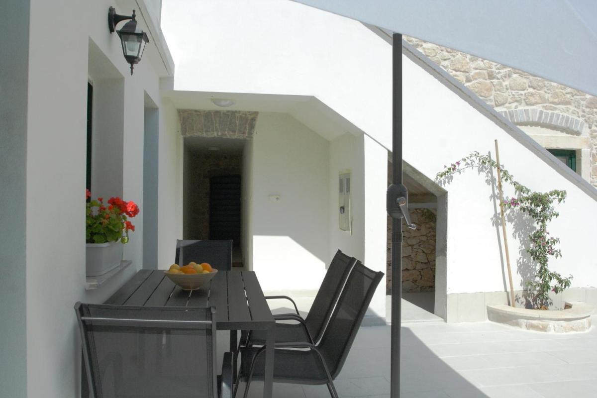 Apartmani Mustaca Dvori بريفلاكا المظهر الخارجي الصورة