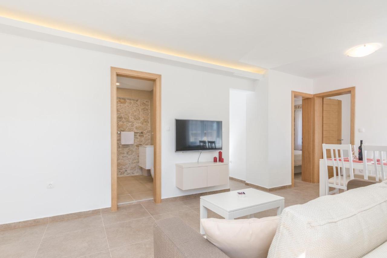 Apartmani Mustaca Dvori بريفلاكا المظهر الخارجي الصورة